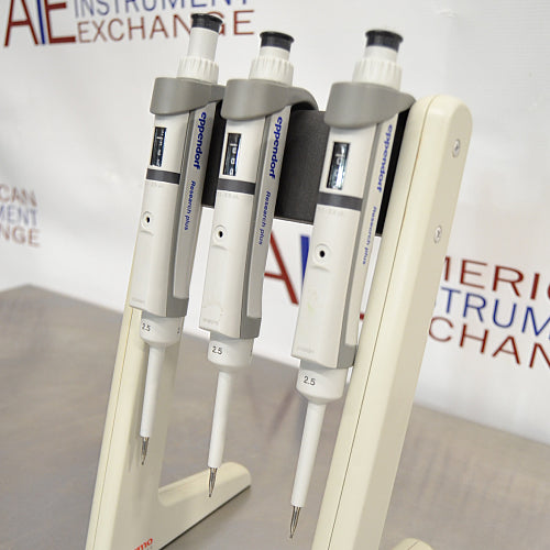 Eppendorf Research plus 2.5 Adjustable Pipette