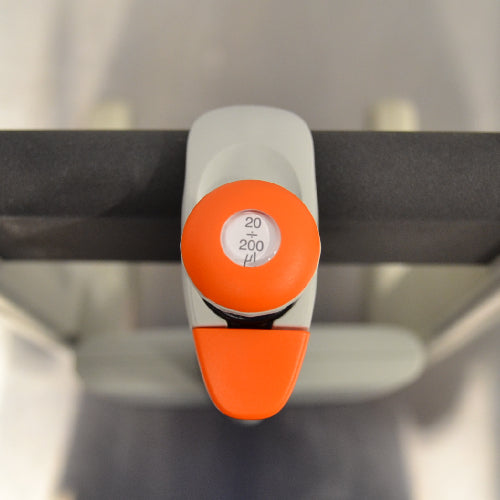  Corning Lambda Plus 20-200µL 12-Channel 