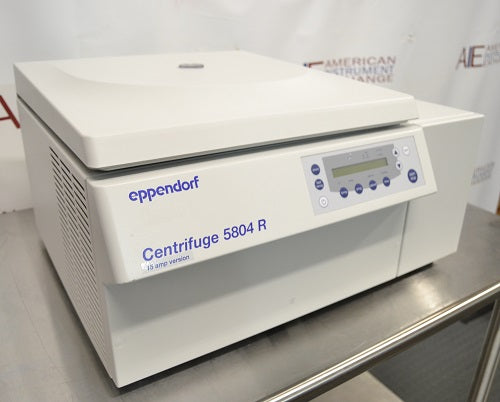 Eppendorf 5804R benchtop centrifuge with S-4-72 rotor