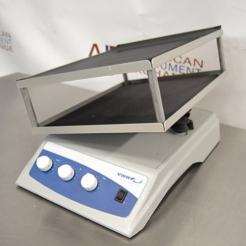 VWR Two-Tier Analog Rocker - Cat No: 10127-876 - 4568E ROCKER