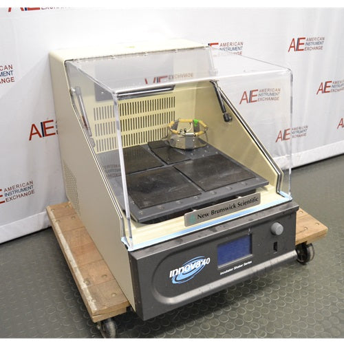 New Brunswick Innova 40R Refrigerated Incubator Shaker