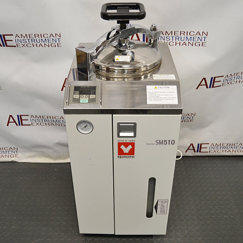 Yamato Scientific SM510 vertical steam sterilizer autoclave with top clamp handle and pressure gauge