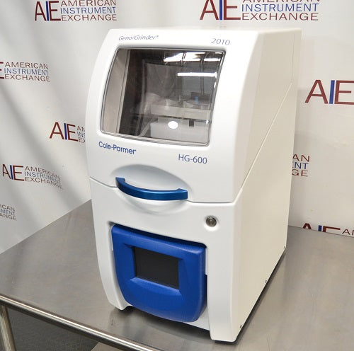 Right angled perspective view of Cole-Parmer Geno Grinder 2010 tissue homogenizer showing windowed lid chamber and front digital control screen
