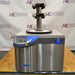 Labconco FreeZone 4.5L benchtop freeze dryer ka front view, jisme stainless steel cabinet, control display panel, top drying chamber, aur valve manifold assembly saaf dikhai de rahe hain.   