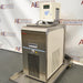 Thermo Haake A25 refrigerated circulator with AC200 controller ka right angle view, jisme right side panel, AC200 digital controller, aur stainless steel body saaf dikhai de rahi hai.   