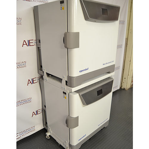 Eppendorf New Brunswick S41i CO2 Incubator with Shaker