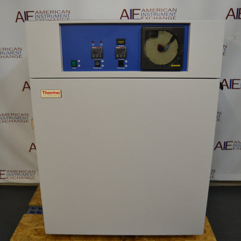 Thermo Refrigerated Environmental Chamber