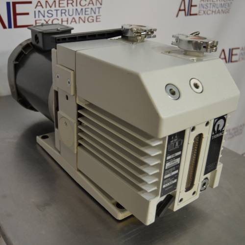 Leybold Trivac D16B Vacuum Pump